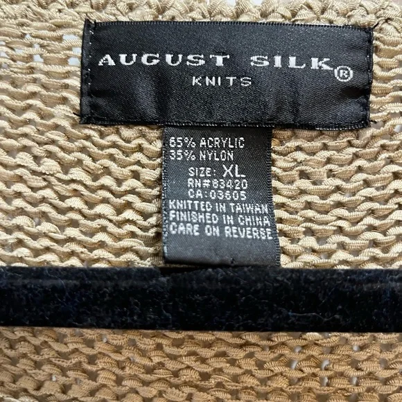 AUGUST SILK Tan V-neck sweater pullover 3/4 Sleeves Armpit To Armpit 22” XL - Picture 2 of 6